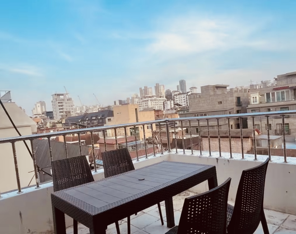 보다, 12m 위에서 본 파랑 gallery image