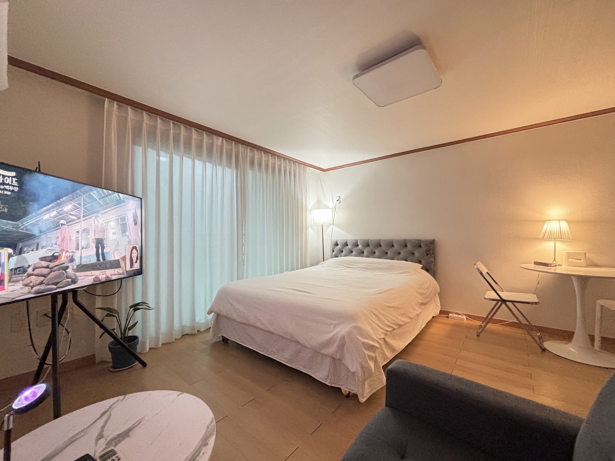 Sungan, moments, we live gallery image