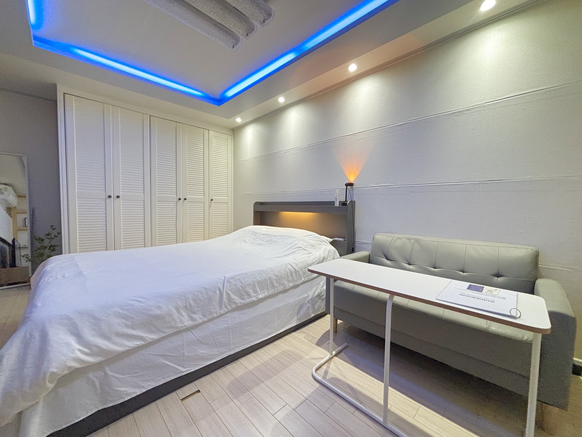 Bada, deep-dive to yourself gallery image