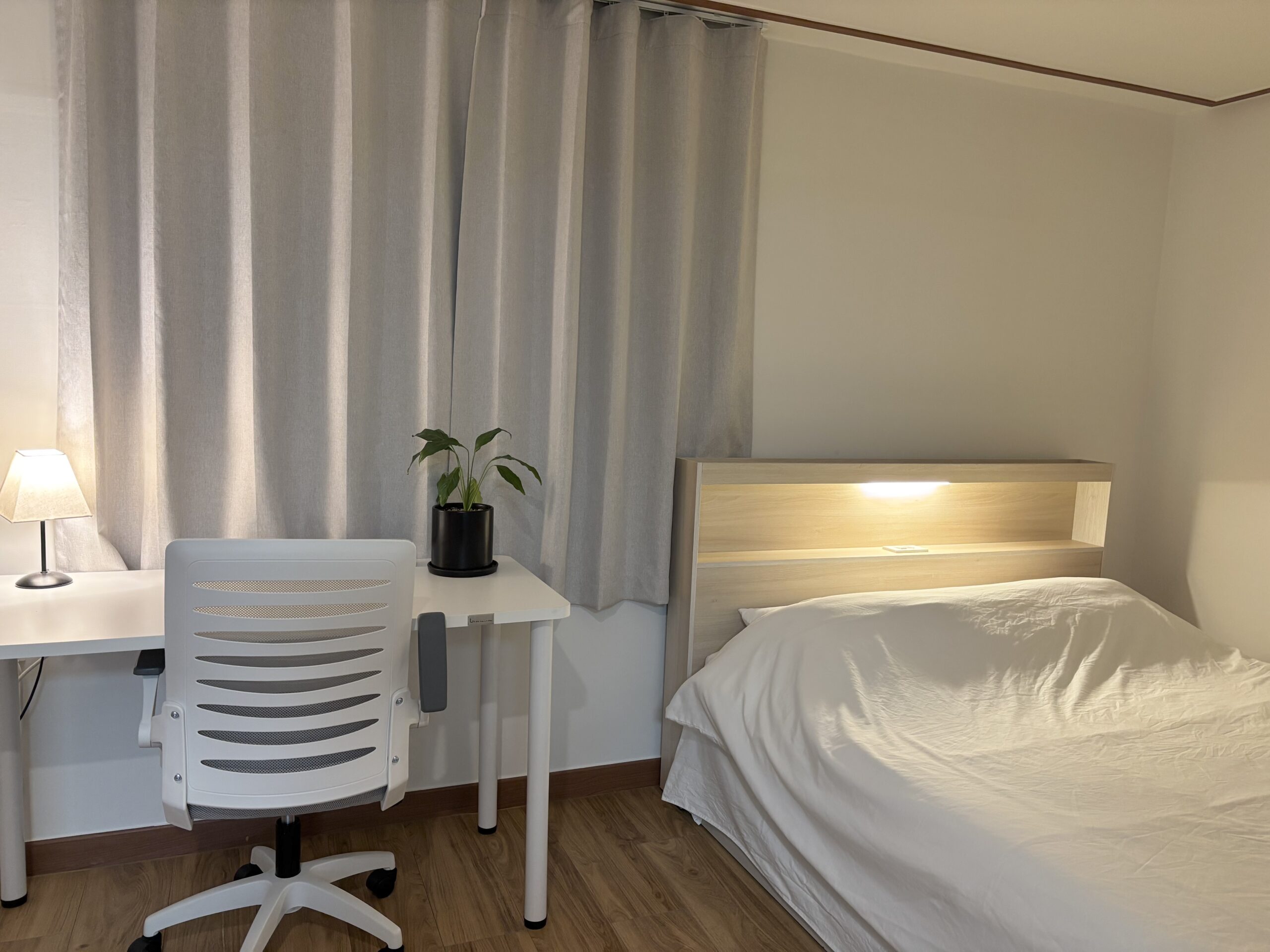 Boda, blue 12m above gallery image