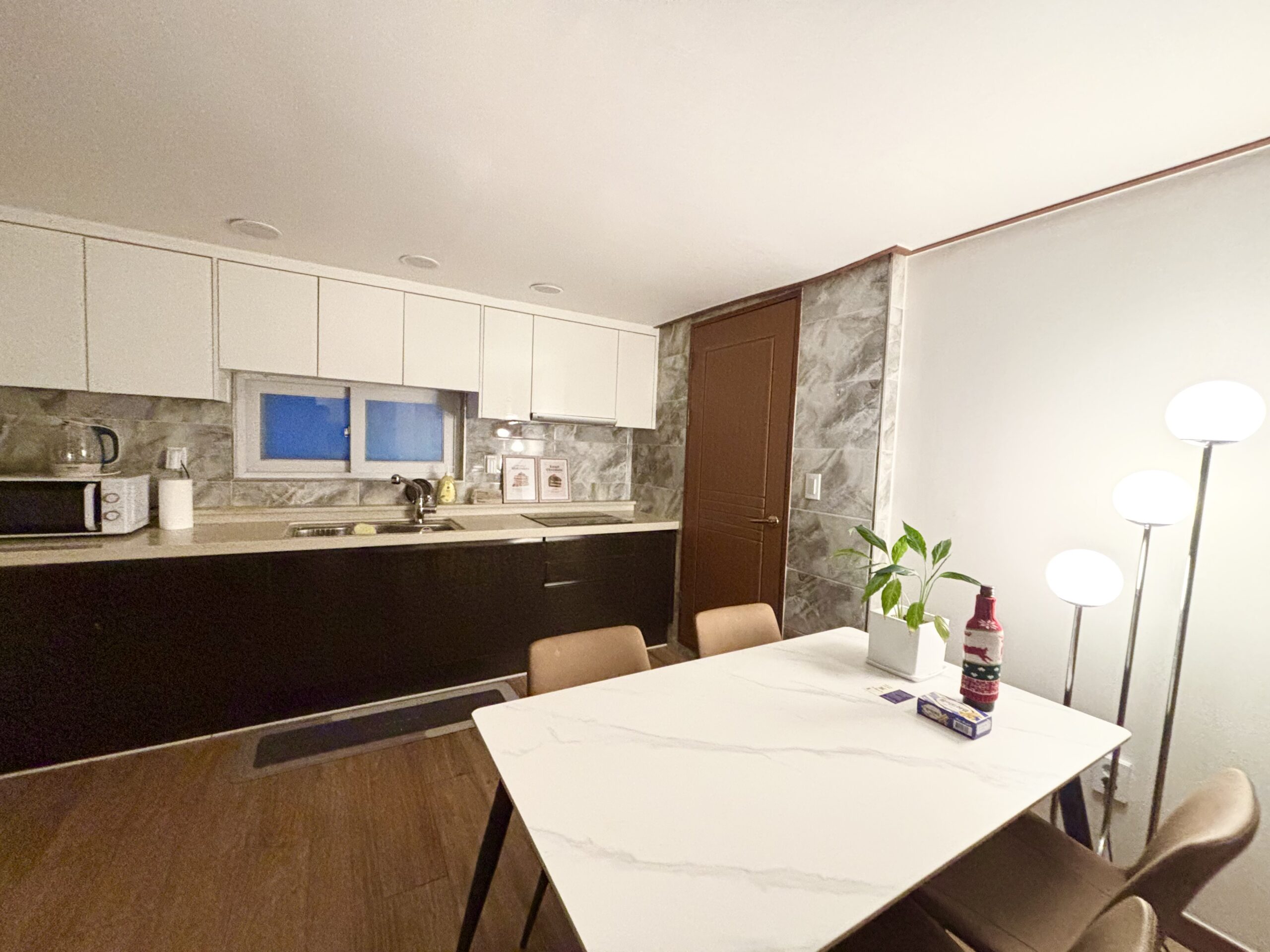 Boda, blue 12m above gallery image