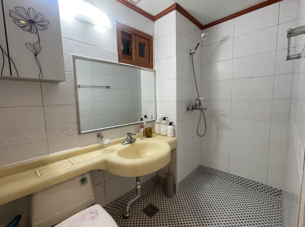 Yeondu, when you need green gallery image