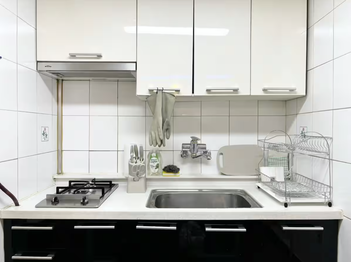 Suzak, each life, each artwork gallery image