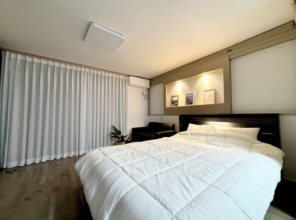 Suzak, each life, each artwork gallery image