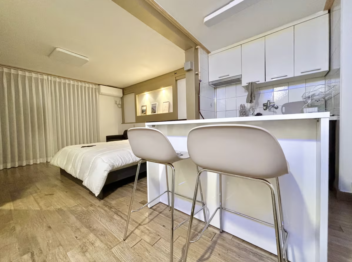 Suzak, each life, each artwork gallery image